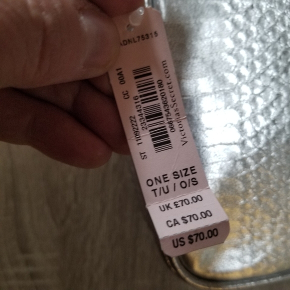 NWT Victoria Secret mock croc metallic silver and gold crossbody. - Picture 9 of 11